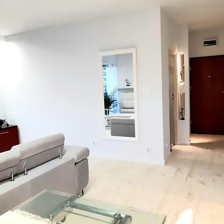 Rysia Apartment *